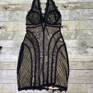 Bebe body con lace halter dress